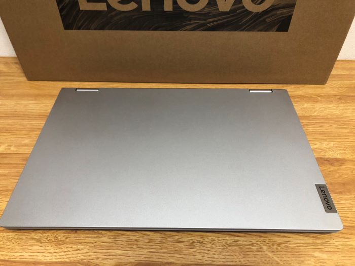 Lenovo IdeaPad Flex 550 14型の写真④